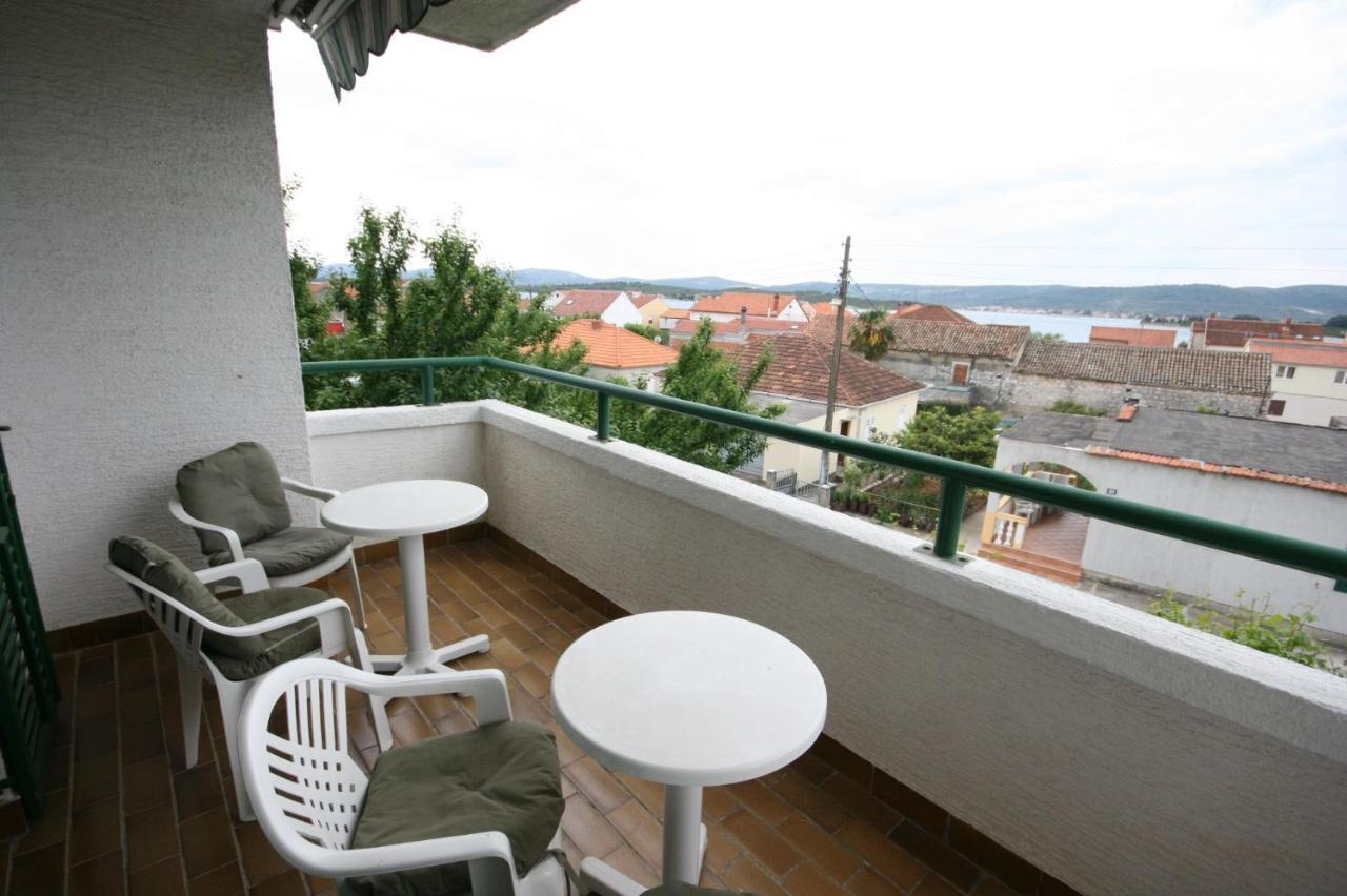 Apartments By The Sea Turanj, Biograd - 6445 Ngoại thất bức ảnh