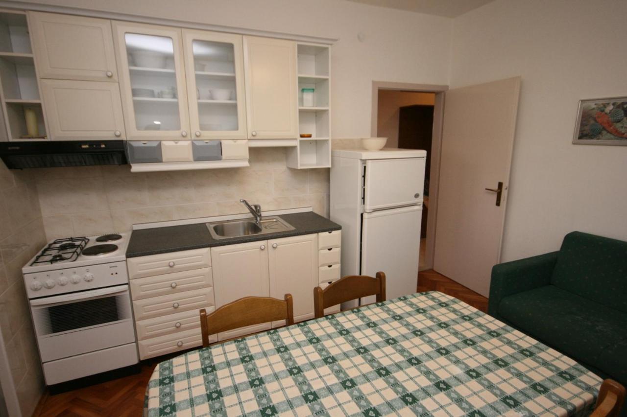 Apartments By The Sea Turanj, Biograd - 6445 Ngoại thất bức ảnh