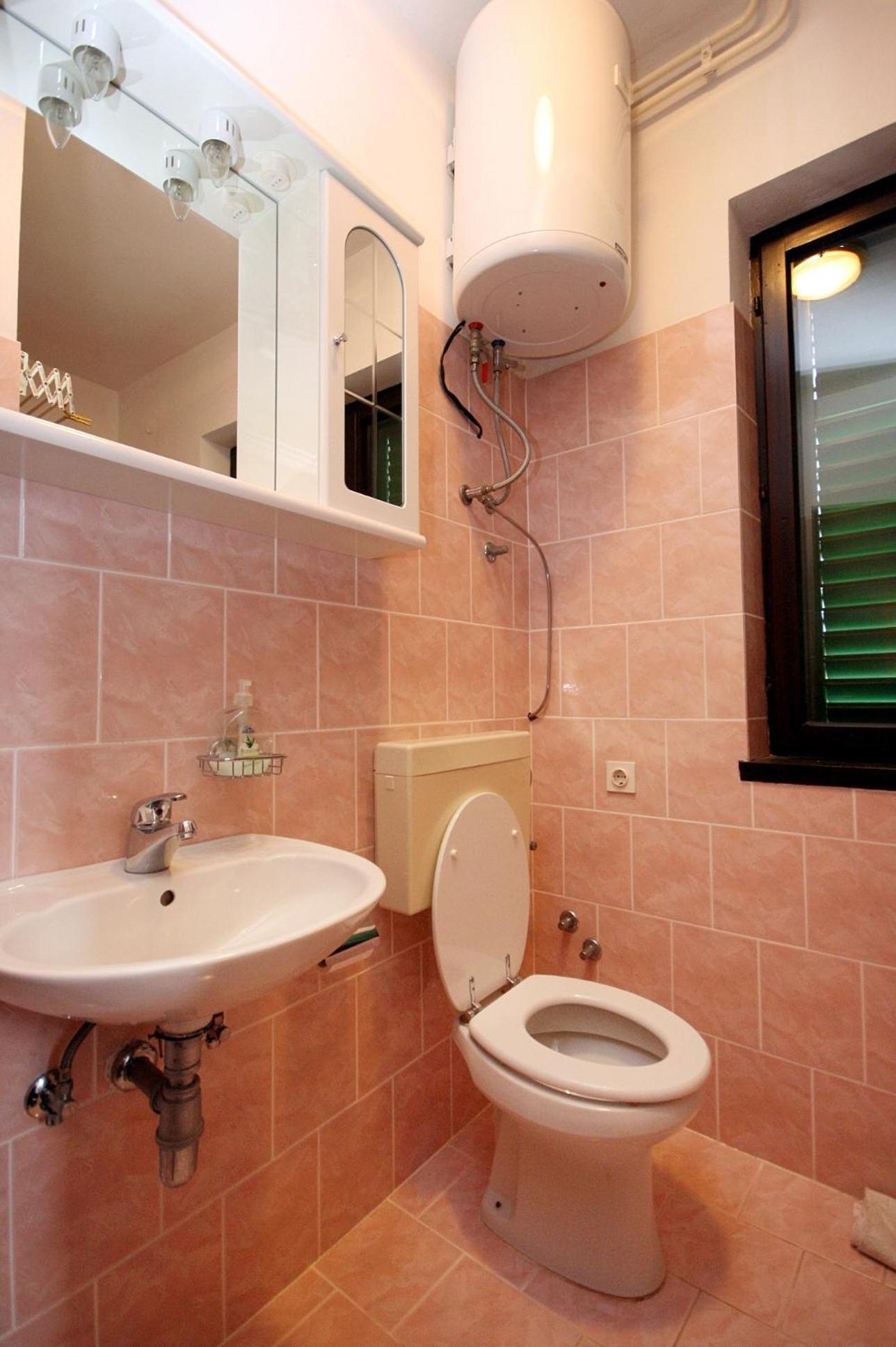 Apartments By The Sea Turanj, Biograd - 6445 Phòng bức ảnh